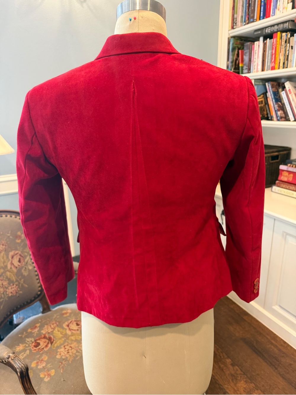 Vintage Red and Black Patterned Women's Blazer - Picture 3 of 10